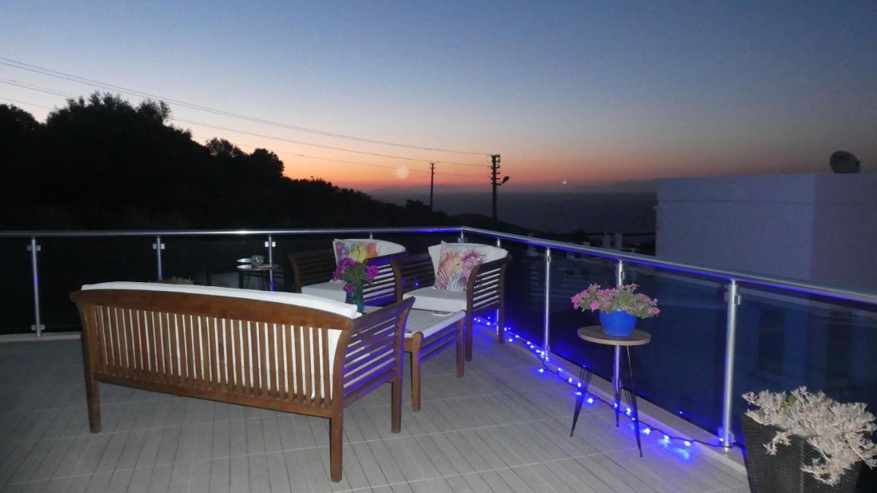 Villa Priene - Gumusluk Private Pool エクステリア 写真